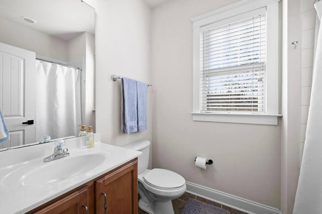 3br/3.5bath Uptown Aloft House. Сasa de vacaciones Charlotte